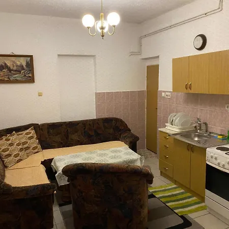 Lav Apartments Bihac Exterior photo